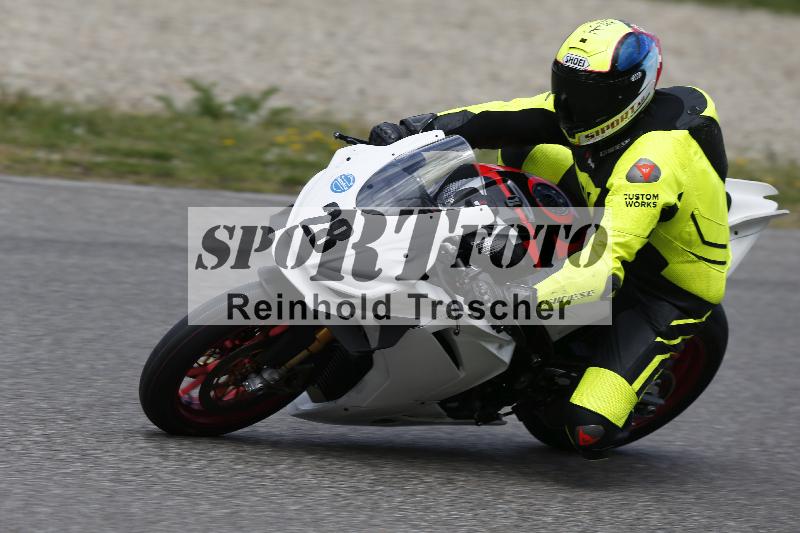 /09 19.04.2026  Caremotion get faster ADR/Gruppe gruen/28